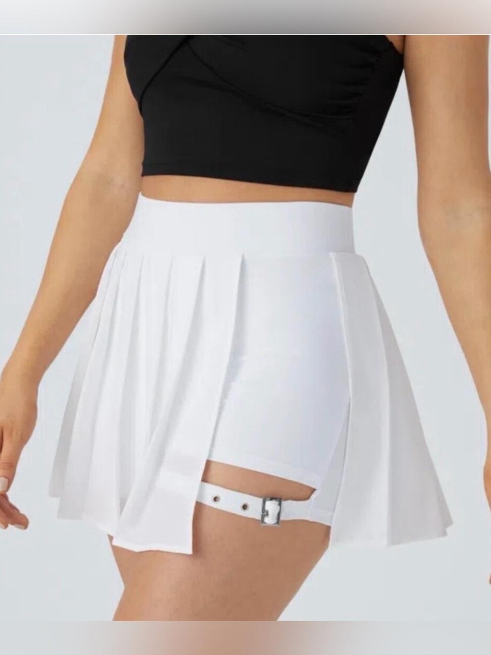 HALARA Breezeful High Waisted White Pleated Adjustable Buckle Tennis Skort